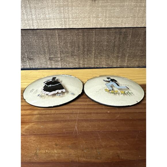 Peter Watson's Studio Convex Glass Reverse Back Painted Portraits Set of 2 - Picture 4 of 6